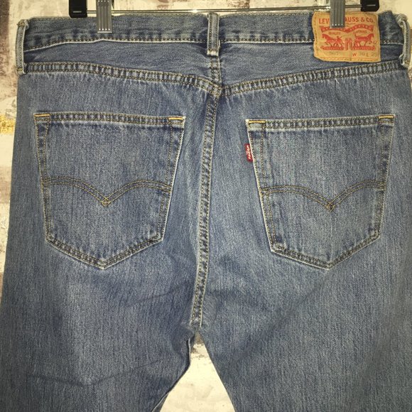 Levi's 501 Denim Button Fly Made in Egypt - Picture 5 of 16